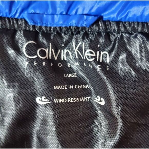 Calvin Klein Performance Quilted Puffer Vest - Size Large - Picture 9 of 10